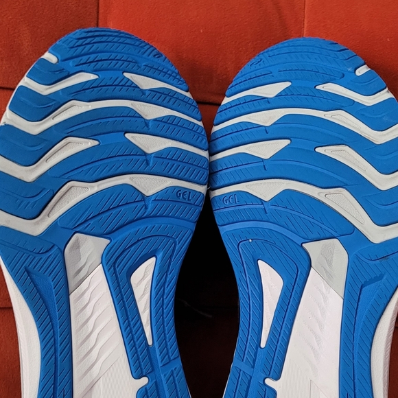 ASICS Men\'s GT-2000 10 Running Shoe (NO INSOLE) Size 11.5 main image 7